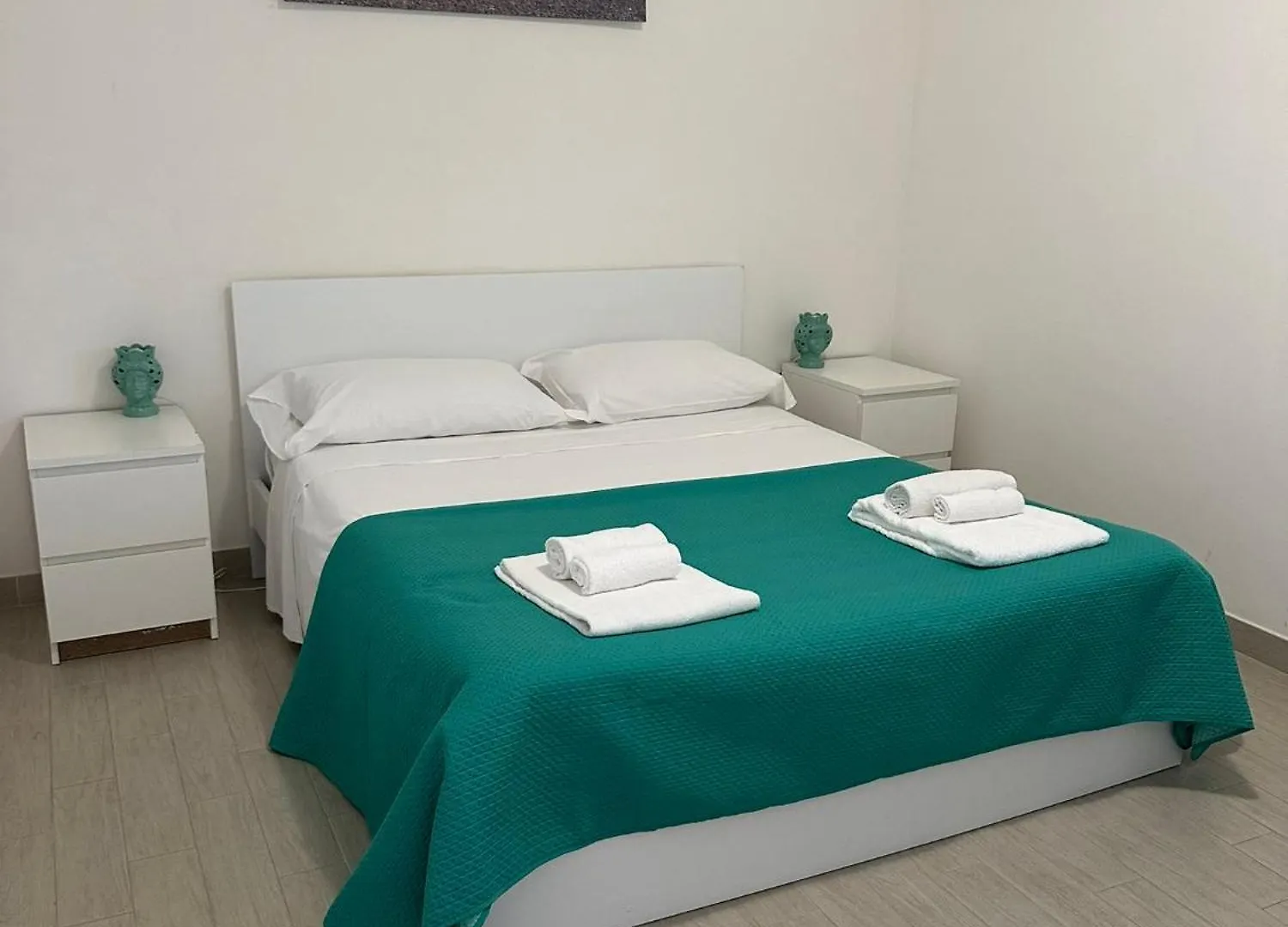 Favignana Holidays 0*,  Italia
